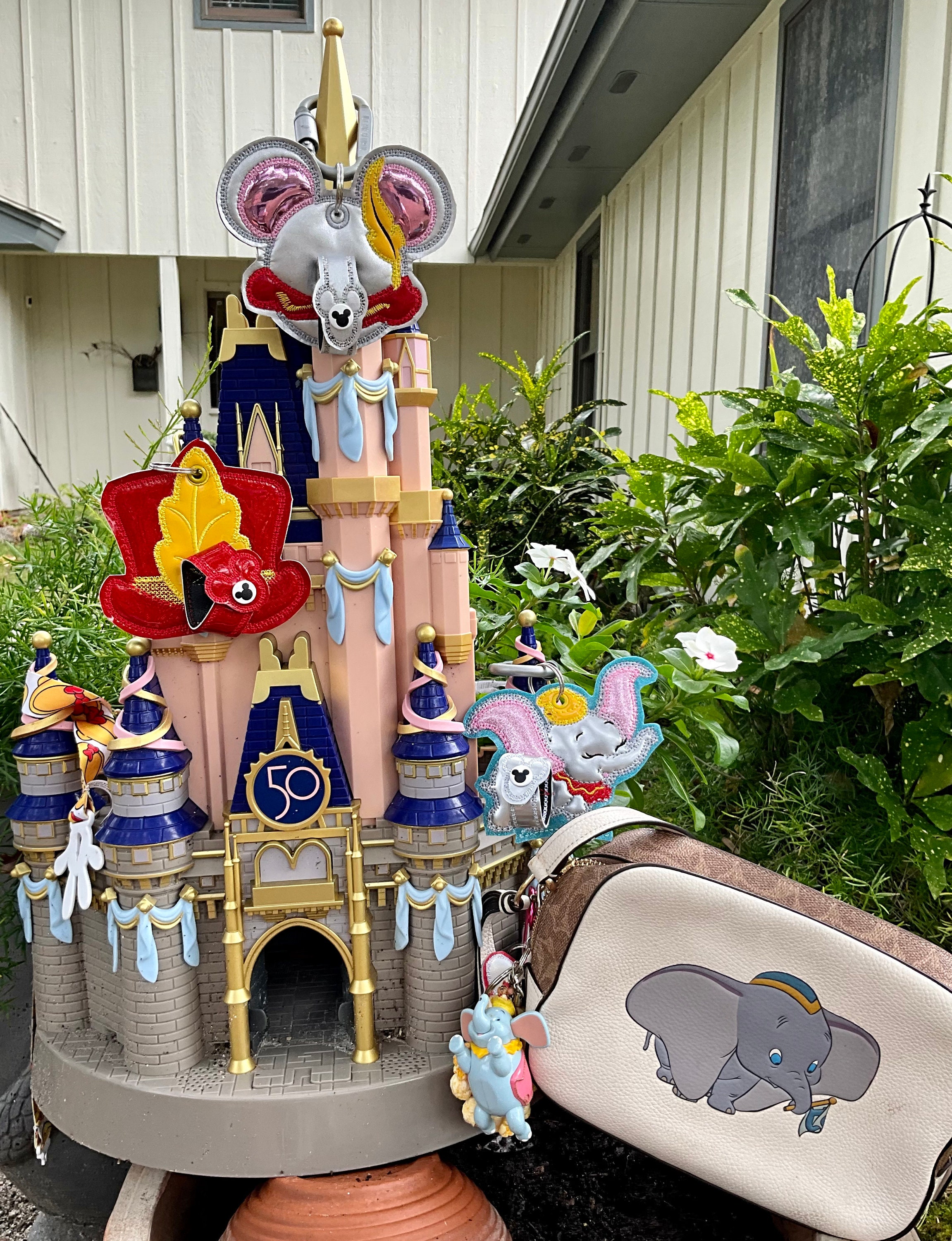 Dumbo Ears Holders, Flying Elephant Ears Keeper, Ring Master From Dumbo ...