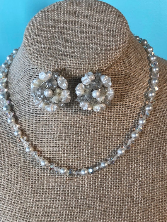 Vintage Beaded 1950’s glass & white faux pearl AB… - image 1