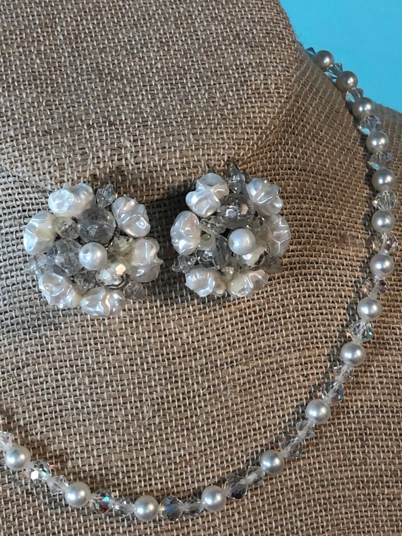 Vintage Beaded 1950’s glass & white faux pearl AB… - image 8