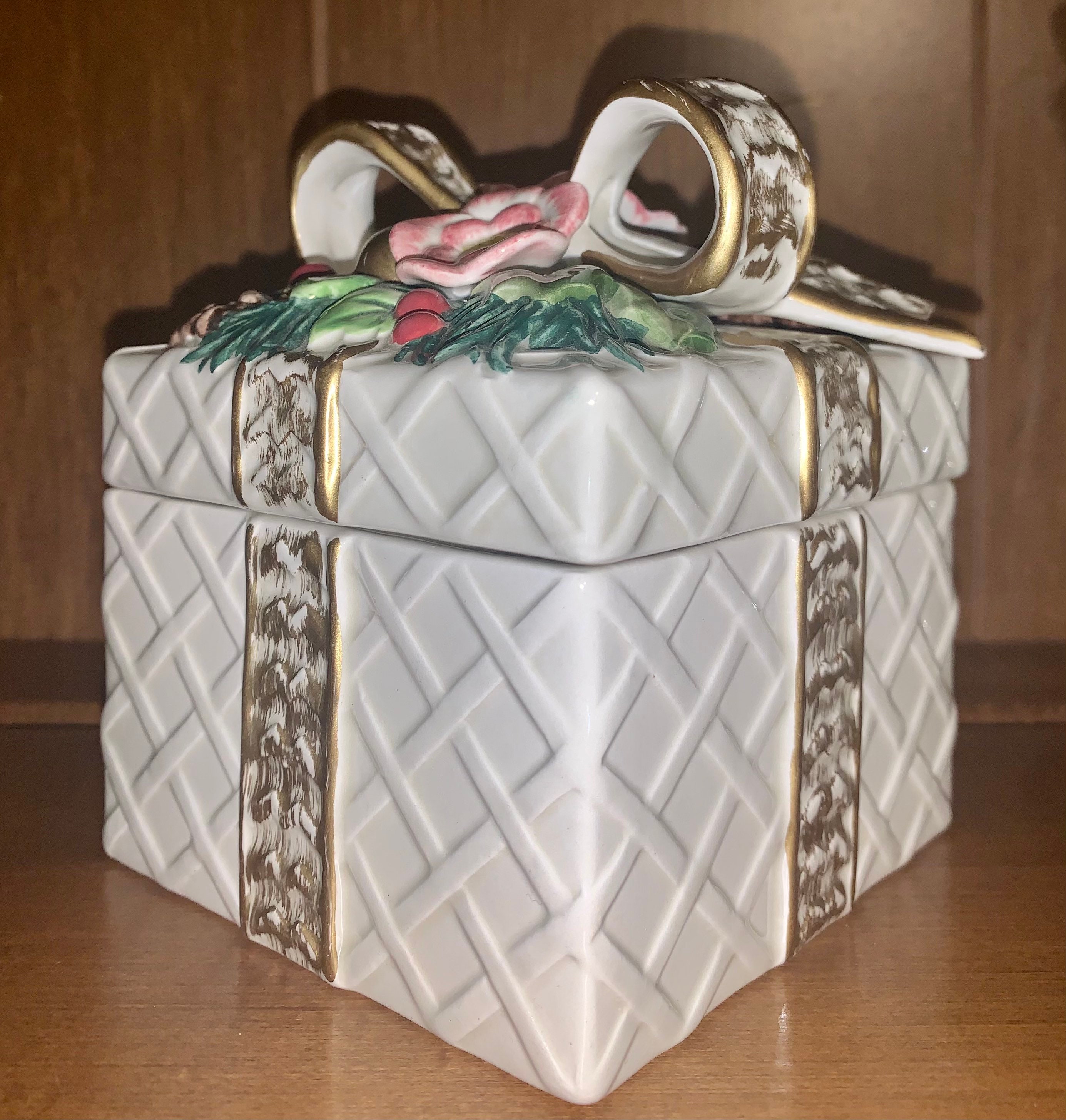 激安正規品 Fitz Vintage Gorgeous RARE and Lattice Box Christmas Floyd 小物入れ