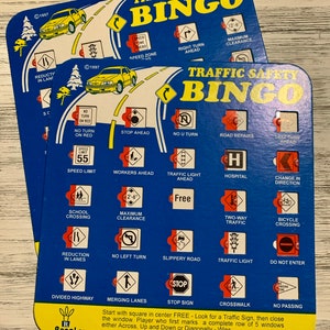 Vintage Style Traffic Sign Bingo Travel Car Game Set Vintage Style Traffic Sign Bingo Travel Car Game Set