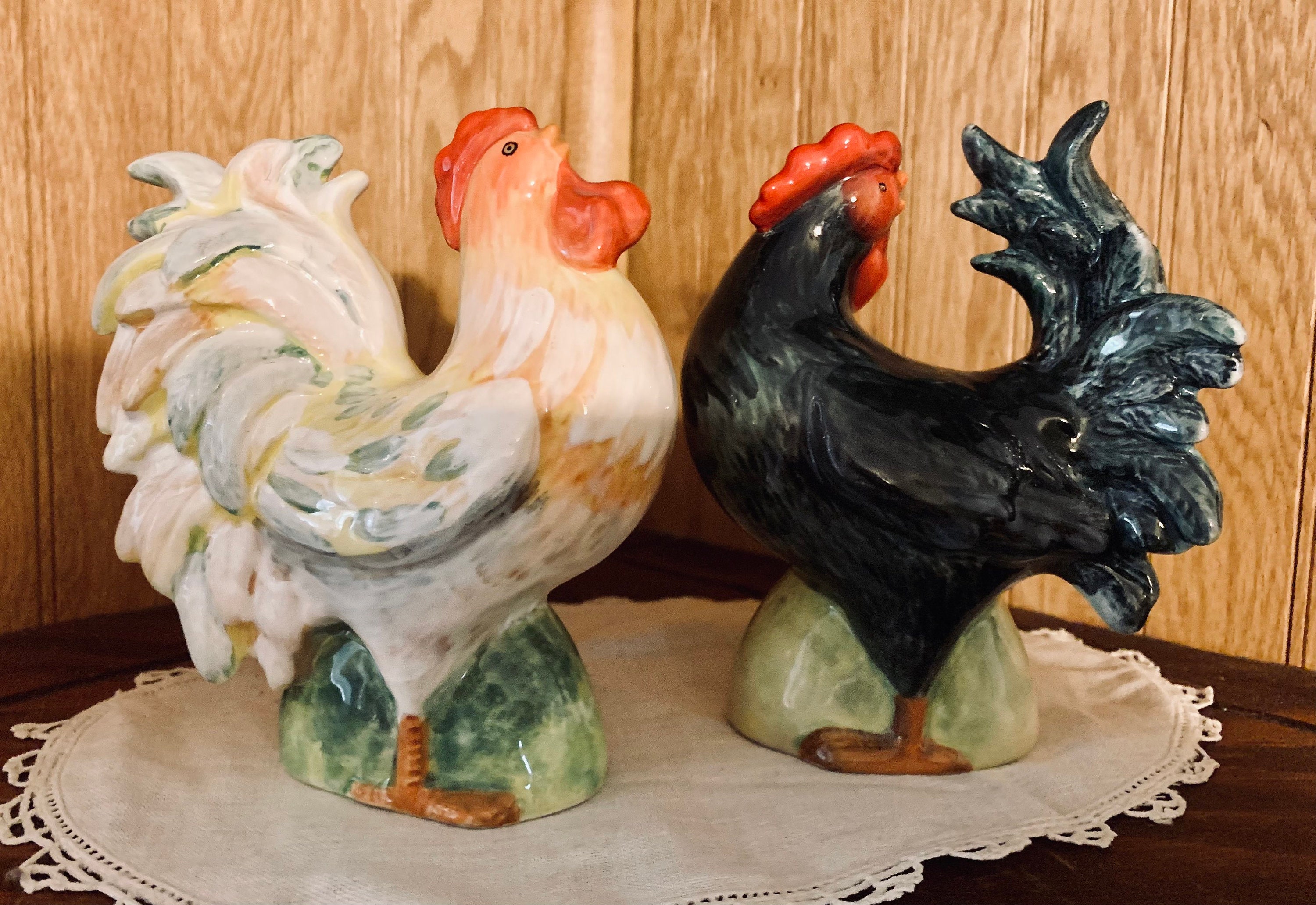 CIC China Large Ceramic Rooster Salt and Pepper Shakers Beautiful ...