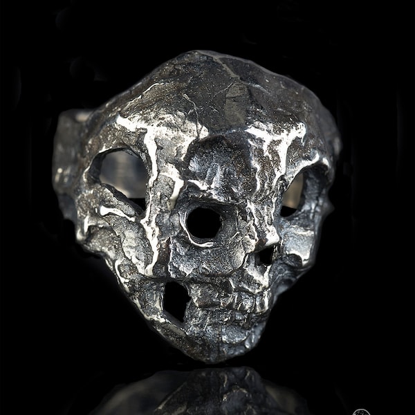 CATACOMBA - Anillo Calavera de Plata