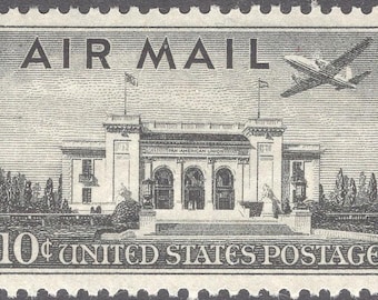 TEN 10c Pan-American Building Airmail Stamp... Pak van 10 vintage ongebruikte postzegels. | Washington DC | Verzendkosten Latijns-Amerika | Pennevrienden