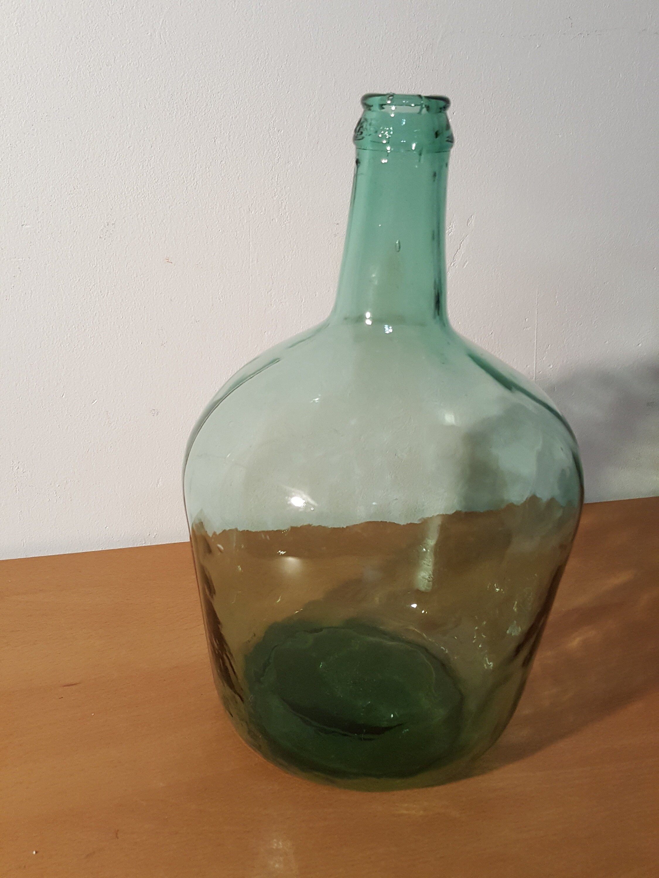 Vase Type Dame Jeanne