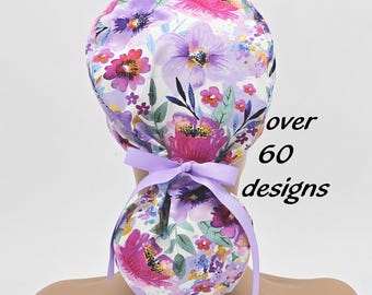Gorro de quirófano floral: estilo cola de caballo con forro de satén, gorro de enfermera/médico
