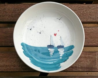 Cuenco de cerámica pintado a mano