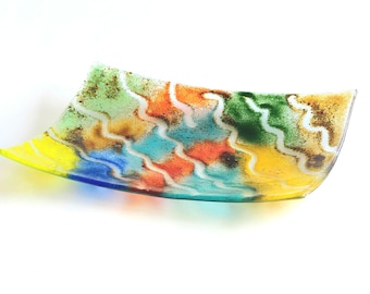 Fused Glass Serving Plate: Multicolored Kitchen Centerpiece (27x18 cm)