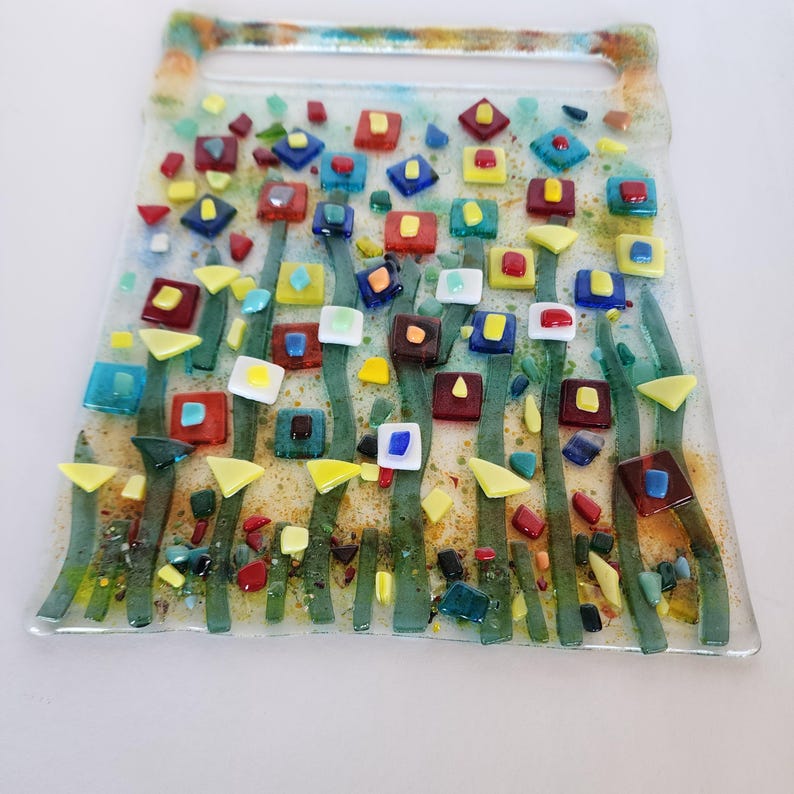 Fused glass Suncatcher Floral wall art, Entryway wall decor, Gift for mom, Housewarming gift, Spring Home wall decor, afbeelding 9