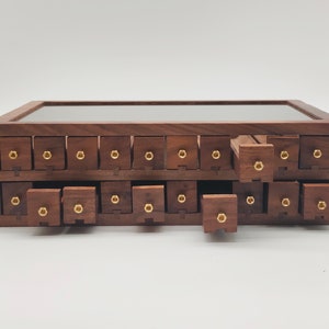 Organize in Style with this Walnut Storage Box for Pens, Jewelry & More，Pen storage box, jewelry box, walnut jewelry box, storage box