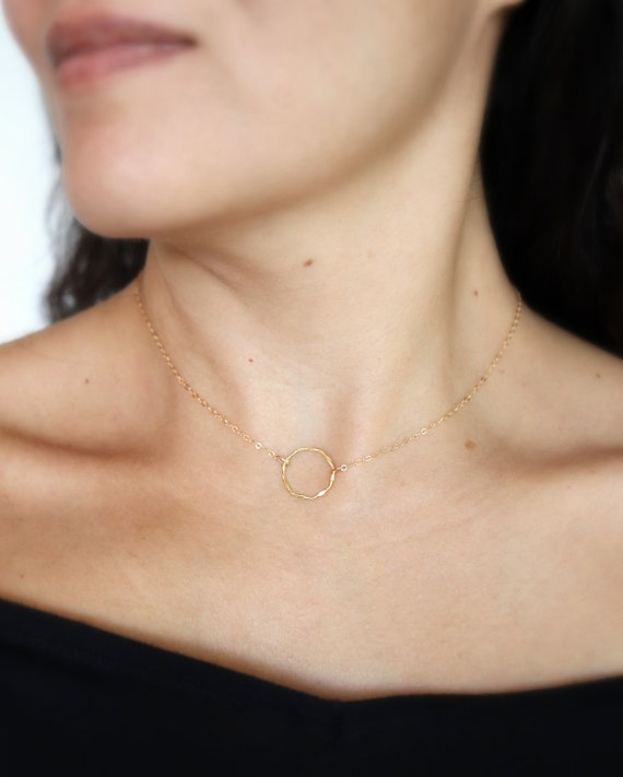 Delicate Choker Necklace Gold Karma 