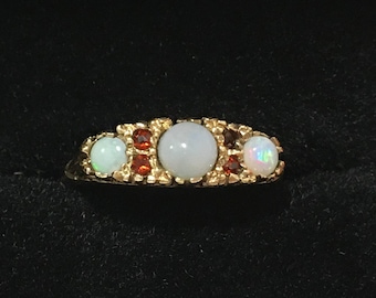 Sensationeller Vintage ENGLISCH 9ct Gold Ring mit 3 feurigen OPALEN-mit 4 kleinen GRANATEN-Classic Design-Birmingham 1973-Size L -Us Size 5.5