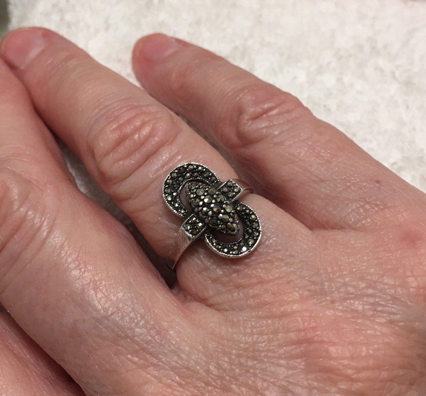 Superb marcasite - Etsy 日本