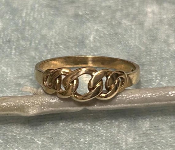 Gorgeous Vintage 9ct Gold CHAIN LINK Ring-Perfect for Everyday-Uk size N-Us size 6.5-1.54 grams