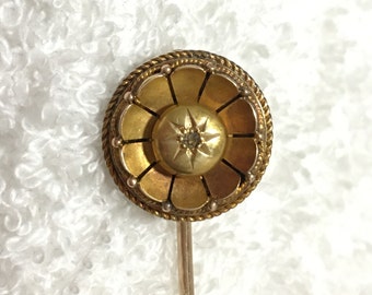 Antique Victorian/Edwardian 9ct GOLD Stick PIN-Large Gold Flower-Set with a Lovely DIAMOND-Beautiful Gold Work-In Old Antique Box-Unisex Pin