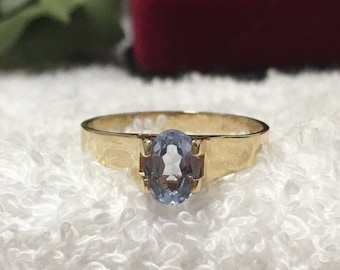 Superb Vintage 1970's 9ct Gold-BLUE TOPAZ Cathedral DRESS Ring-Beautiful Classic Retro Design-Uk Size O 1/2-Us Size 7.25-2.17 grams