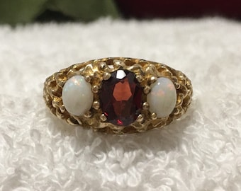 Sensational & Substantial Vintage 9ct Gold BRIDGE Ring-Large GARNET-Flanked by 2 Fiery OPALS-Pierced Gold Setting-Size O-Us Size 7-4.32 gram