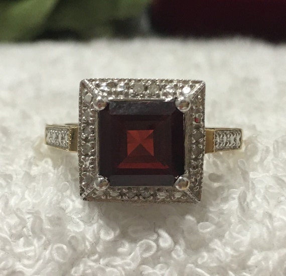 Superb ENGLISH Vintage 9ct Gold & GARNET Retro De… - image 1