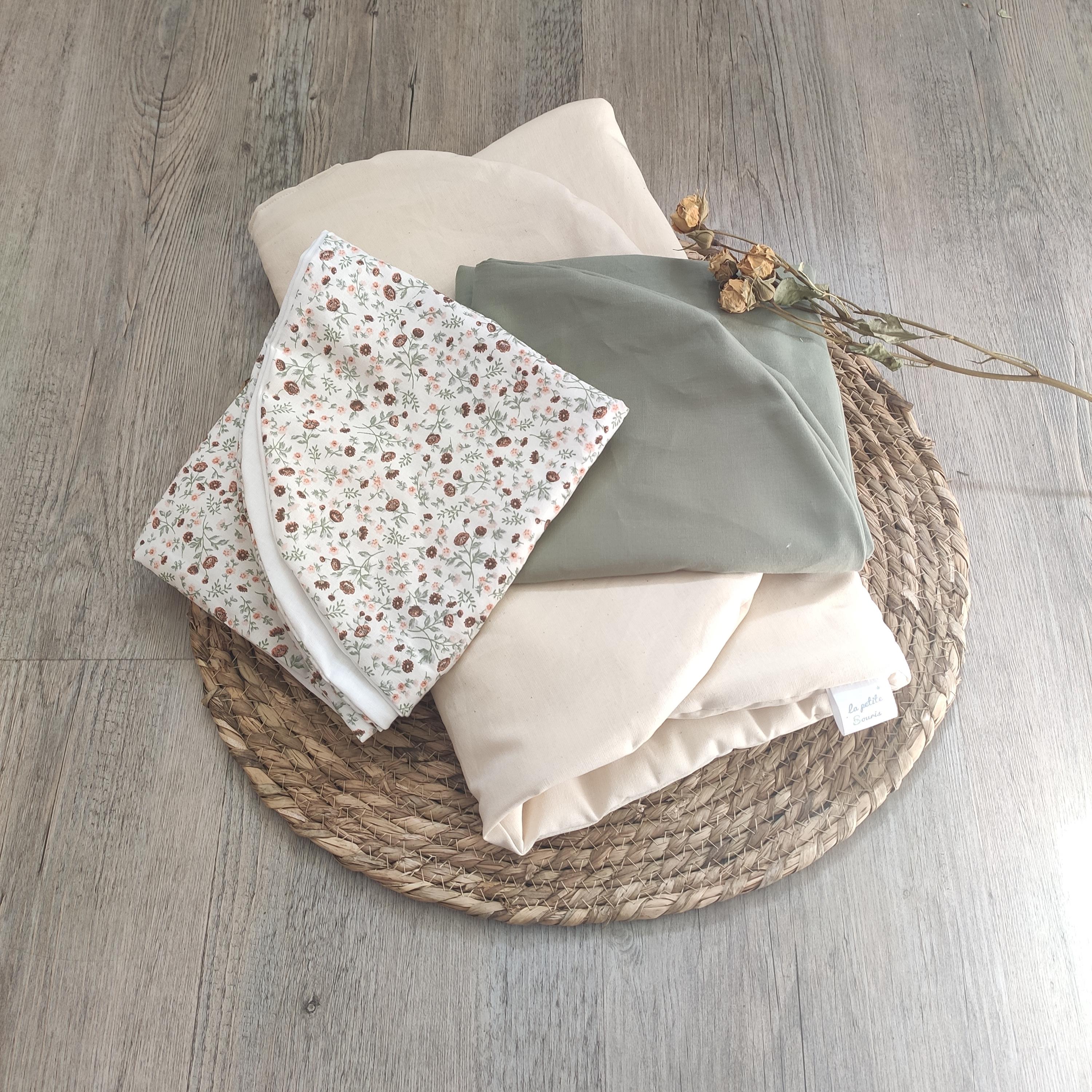 Montessori Baby Pillow - Comfortable and Evolving Sleep Support Organic Cotton or Fiber Wadding + 2 organic cotton covers