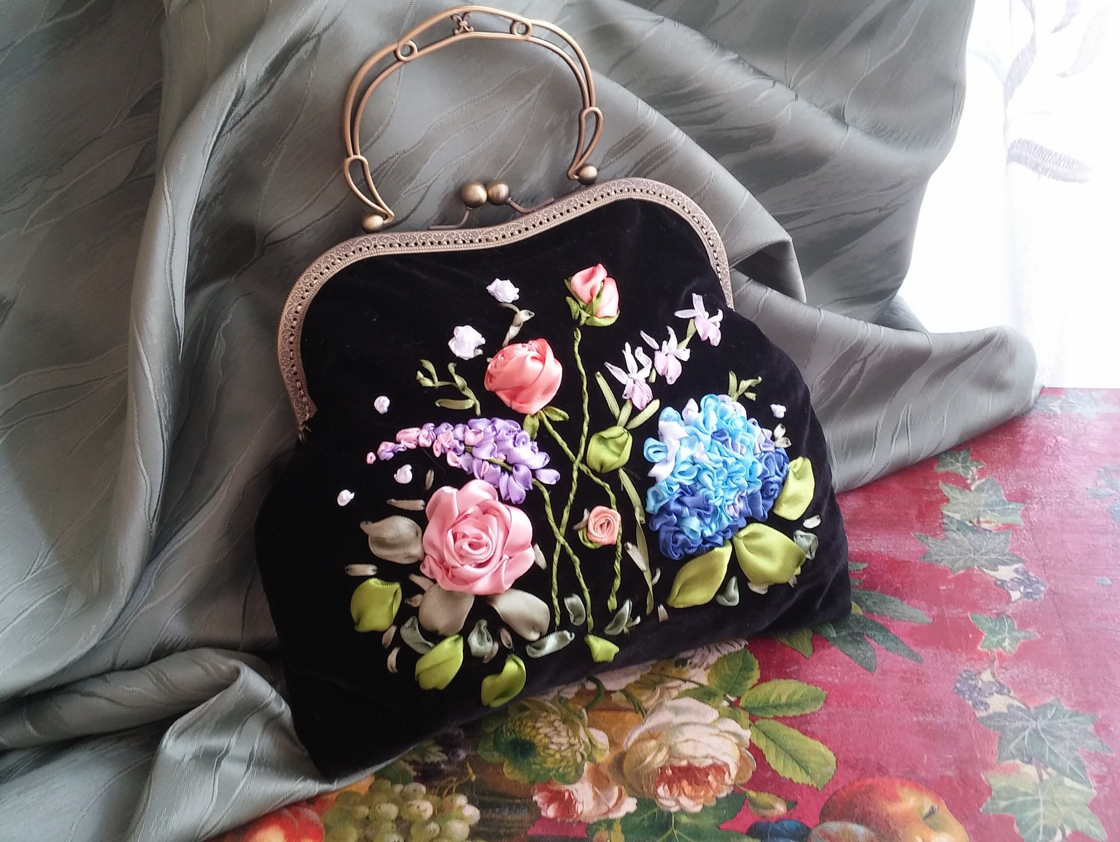 Handbag with flowers. Etsy