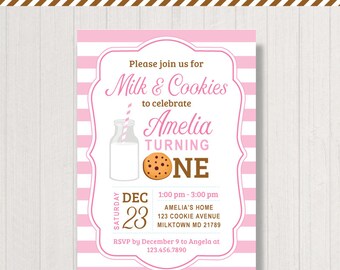 Melk en koekjes eerste verjaardag uitnodiging roze | Meisje draaien een verjaardagsfeestje | Digitale afdrukbare PDF | GEPERSONALISEERDE uitnodiging PDF