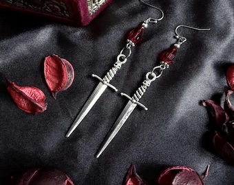 Pendientes góticos de espada de vampiro, pendientes góticos con espada