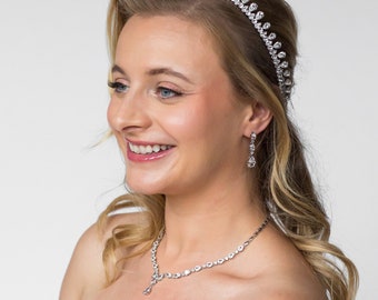 Bridal Jewellery and Tiara set - Gift for Bride - Bride to be Gift