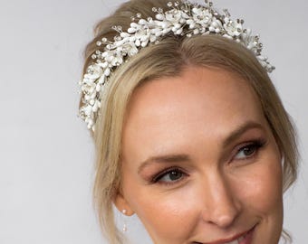 Corona de novia / Tiara de perlas grandes / Novia / Boda / Diadema
