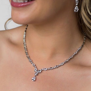 Bridal Jewellery Set | Crystal Jewellery Set |  Drop earrings and Full necklace | Wedding Jewellery | Gift for Bride