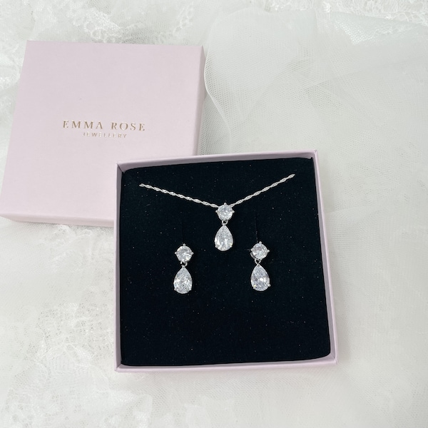 Small Delicate Teardrop Bridal Jewellery Set, Drop Earring and Pendant, Crystal Jewellery, Silver Wedding Jewellery