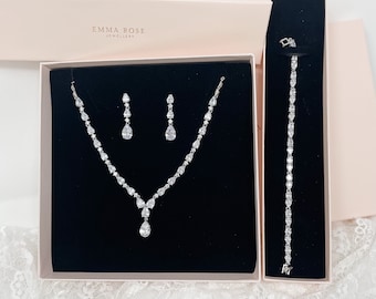 Bridal Jewellery Set, Crystal Jewellery Set, Drop earrings,Full necklace and bracelet set, Wedding Jewellery