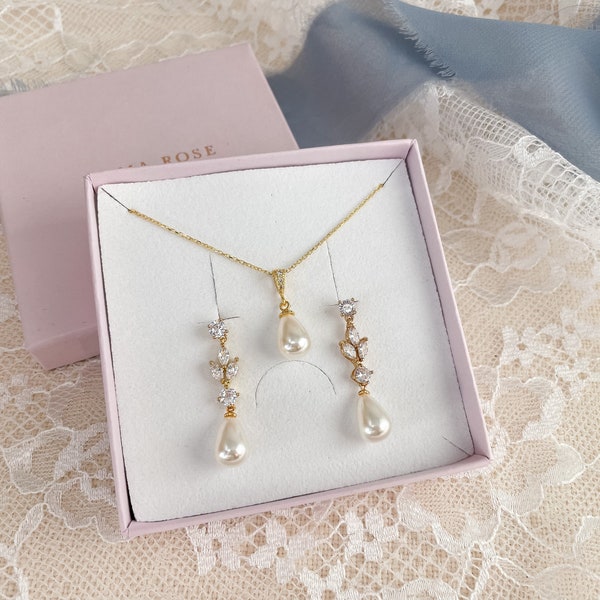 Gold Pearl Drop Jewellery Set, Bridal Jewellery, Wedding Jewellery, Pearl Earrings and Necklace