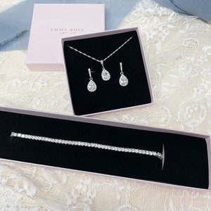Wedding Jewellery Set - Crystal Cubic Zirconia Teardrop earrings, necklace and bracelet - Silver Bridal Accessories - Bride - Gift