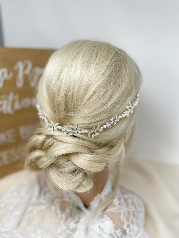 Leafy Pearl Wedding Hair Vine: Silver Rhinestone Bridal  display picture 1