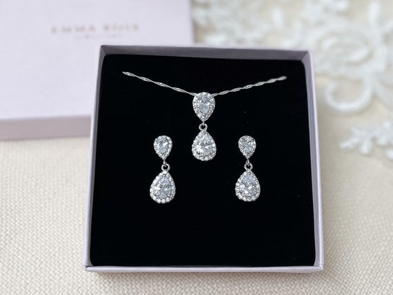 Delicate Bridal Jewellery Set Drop Earring and Pendant Teardrop Jewellery Silver Wedding Jewellery Double Teardrop Etsy UK