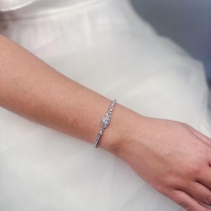 Sparkly Bridal Bracelet - Wedding Bracelet - Bride Jewellery - Silver Teardrop Tennis Bracelet - Gift - Bridesmaids