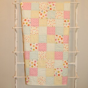 Handmade Baby Quilt: Wrens and Friends Moda Cotton Patchwork