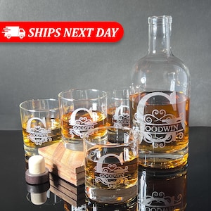 Whiskey Set Personalized-Bourbon Decanter Set-Whiskey Decanter Set With Glasses-Personalized Decanter-Whiskey Gift For Husband-Whiskey Gift
