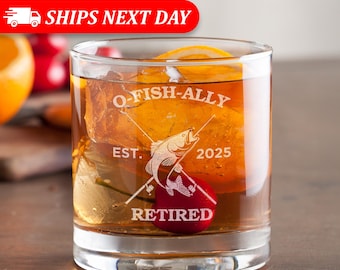 O&#39;Fishally Retired-Retirement Gifts-Retirement Gifts For Men Funny-Retirement Gift For Him-Fishing Retirement-Dad Retirement Gift-Dad Gifts