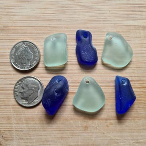 Top drilled Ideal charmspendantscraftsjewelleryjewelry making Genuine English sea glass pieces in shades of dark blue Smallmedium