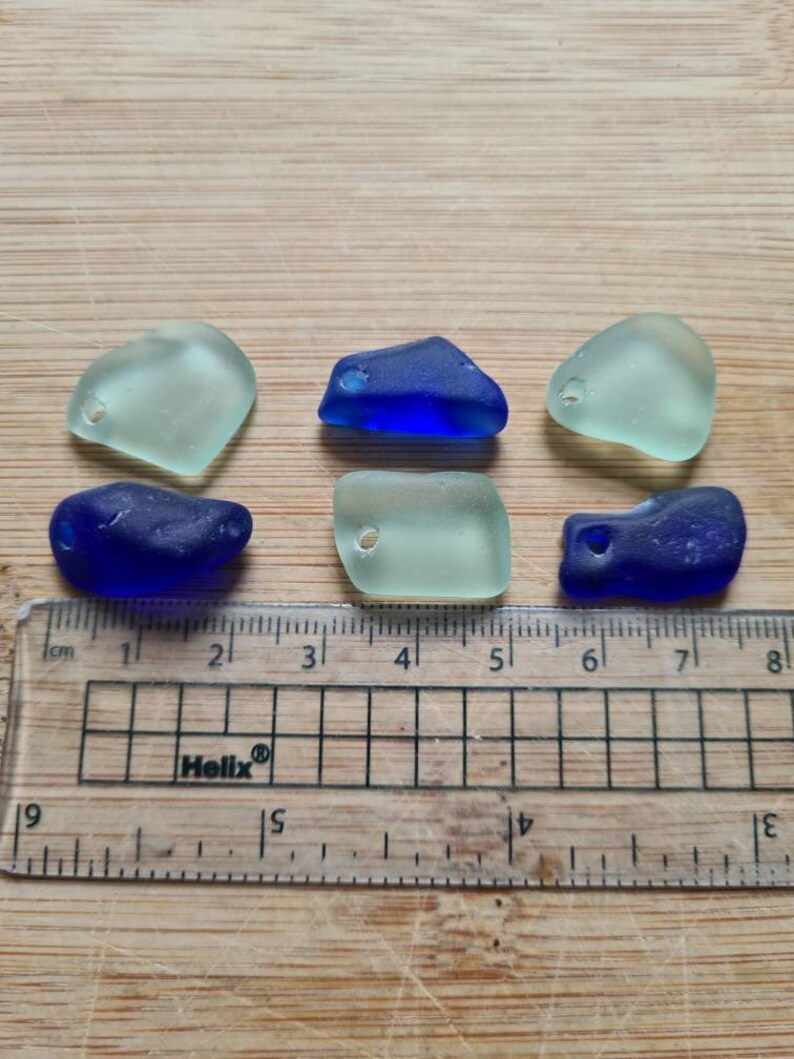 Top drilled Ideal charmspendantscraftsjewelleryjewelry making Genuine English sea glass pieces in shades of dark blue Smallmedium