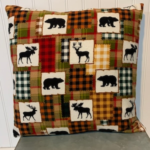Bear Elk Moose Patch Yellow/Orange/Red Tones Flannel 16&quot; x 16&quot;/ 18&quot; x 18&quot;/Flannel Pillow Cover/