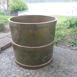 Vintage Large Brass Planter - Great Looking Storage Bin / Boho Brass Decor