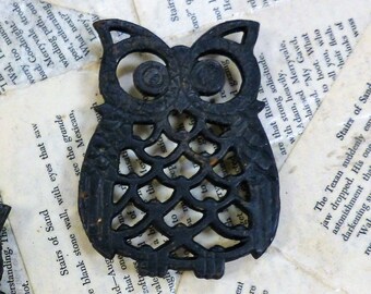 Gerson Rustic Cast Iron Metal Kitchen Trivet or Home Wall Decor Owl Gerson Rustic Cast Iron Metal Kitchen Trivet or Home Wall Decor Owl