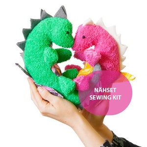 Set da cucito fai-da--fai dinosauro Geoffrey e Georgina #MoiMemeHamburg