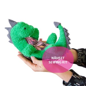 Kit da cucito Dinosauro Baby Geoffrey #Happy Kit da cucito di Moi-Même Dino Baby Geoffrey dinosauro peluche fai da te da cucire peluche