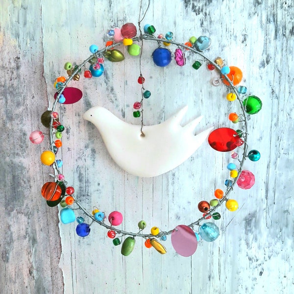 Magnifique pendentif oiseau en perles colombe de la paix diamètre 10 cm #MoiMemeHamburg