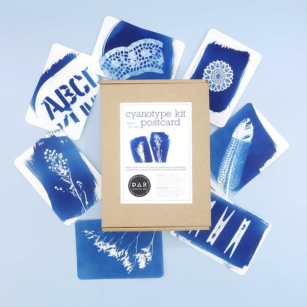 DIY Cyanotype Postcard kit - analoge fotografie - liefde blauw - capture the sun - instructies in het Frans, Duits, Engels, Nederlands