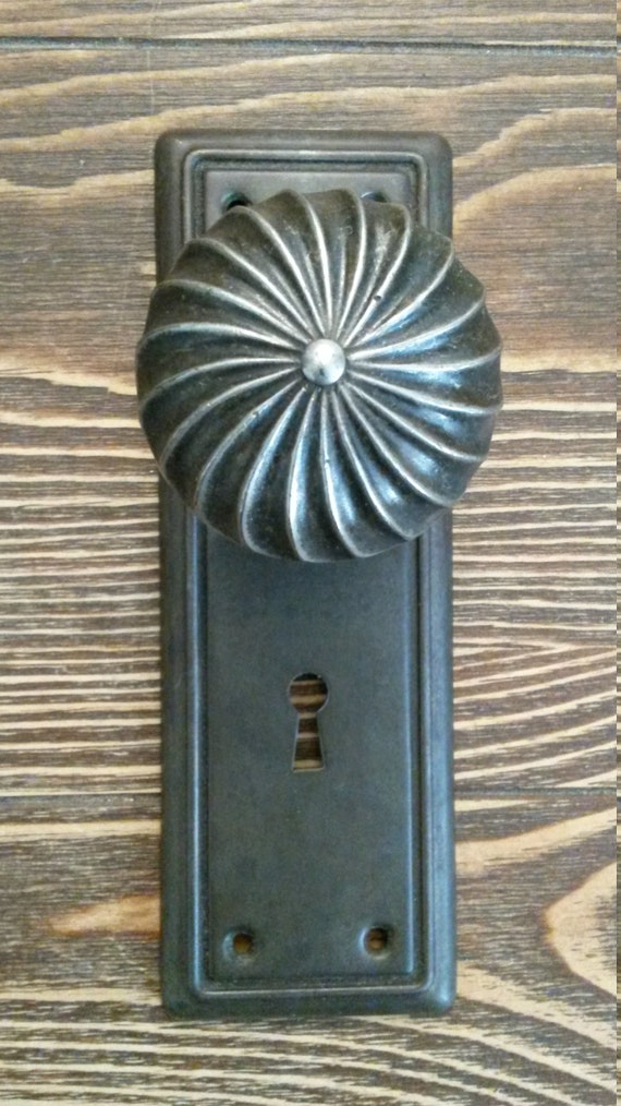 £4each Late Vintage Iron Drawer Door Handle Cupboard Pull Architectural Old 6/"