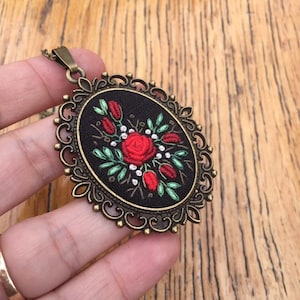 Embroidered pendant, Red roses necklace, lace, Retro, vintage style pendant, Gift for her to look like Vintage, Antique Needlework Jewelry